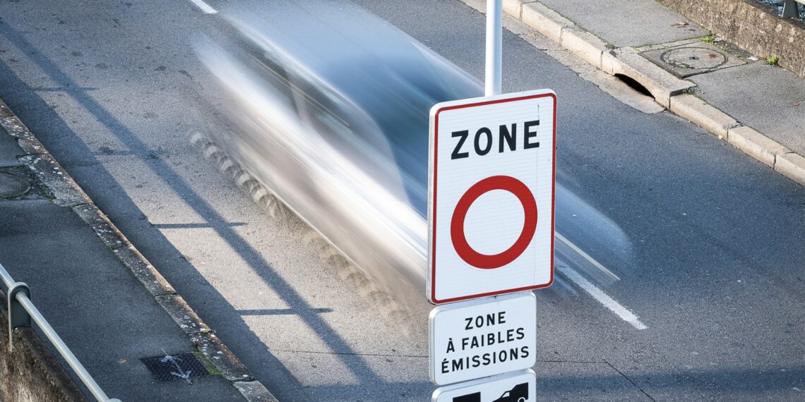 ZFE : Véronique Sarselli salue leur suppression