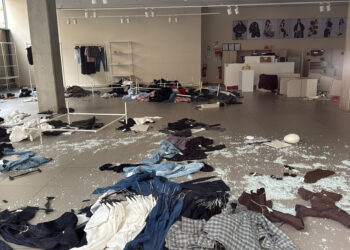 L'intérieur du magasin H&M